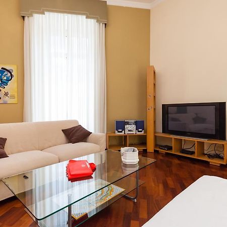 Apartamento Residenza Duomo 314 Nápoles Exterior foto